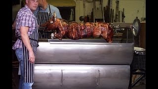 HOW TO MAKE A HOG ROASTPIG ROASTERSPIT ROASTER [upl. by Viola]