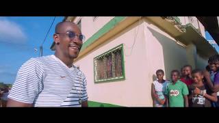 YABONGO LOVA Clip Officiel Waman [upl. by Mlehliw]