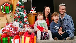 NATAL 2018 DA FAMÍLIA BRANCOALA Abrindo Todos os Presentes da Árvore de Natal [upl. by Adnaerb]