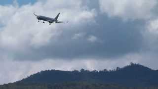 B757 Landing and goaround Tegucigalpa [upl. by Kovar518]